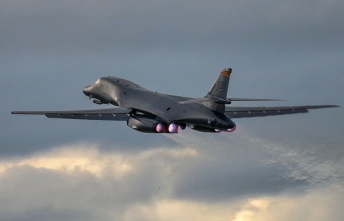 АҚШ Эрондаги нишонларга қарши 12 мингдан ортиқ жанговар парвозларни амалга оширди