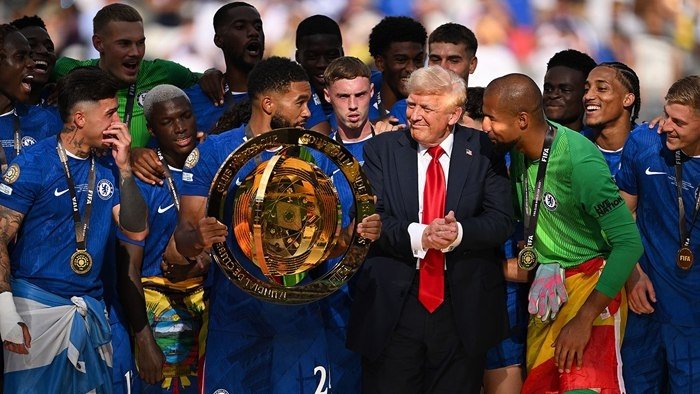 Трамп ЖЧ-2026 қуръа ташлаш санаси ва жойини эълон қилди