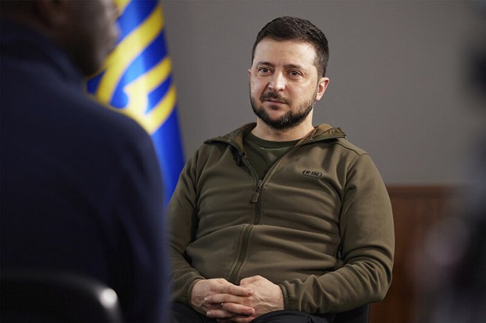 Zelenskiy Putinni Kiyevga taklif qildi