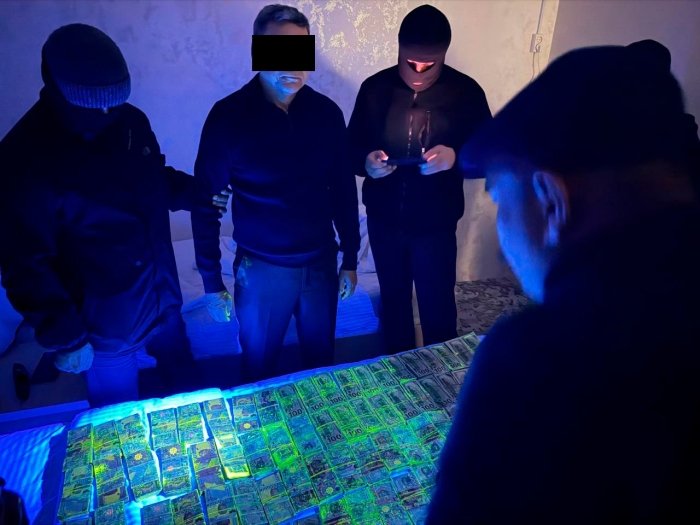 600 ming dollar talab qilgan firibgar ushlandi