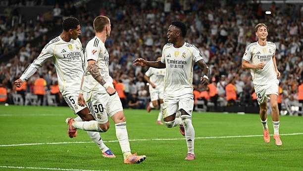 Винисиус омадсизликлар фонида «Реал»даги келажаги бўйича қарор қабул қилди