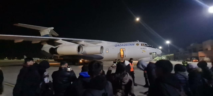 Ўзбекистон ва Қозоғистон Қирғизистон фуқароларига Туркиядан ватанига қайтишига ёрдам бермоқда