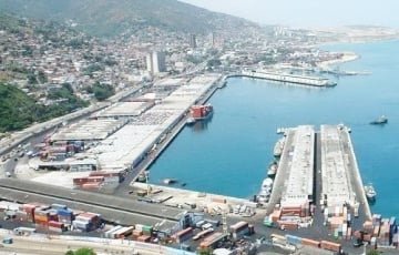 AQSh ilk marta Venesuela hududidagi port inshootiga zarba berdi
