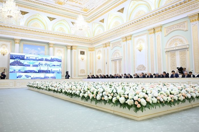 Элчиларга устама тўлаш амалиёти йўлга қўйилади