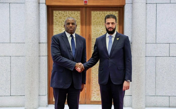 Британия Сурия билан дипломатик муносабатлар тикланганини эълон қилди