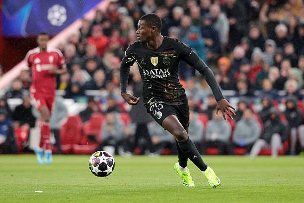 Флик раҳбариятдан деярли иложсиз трансферни сўради