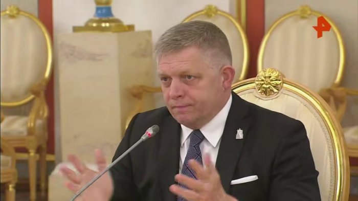 Фицо Путин билан учрашувда: Россияга қарши санкциялар натижа бермаяпти, Европа Иттифоқига зарар келтирмоқда Фицо Путин билан учрашувда: Россияга қарши санкциялар натижа бермаяпти, Европа Иттифоқига зарар келтирмоқда