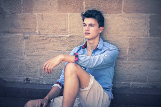 Porno filmda ishtahani ochuvchi kaltaklar