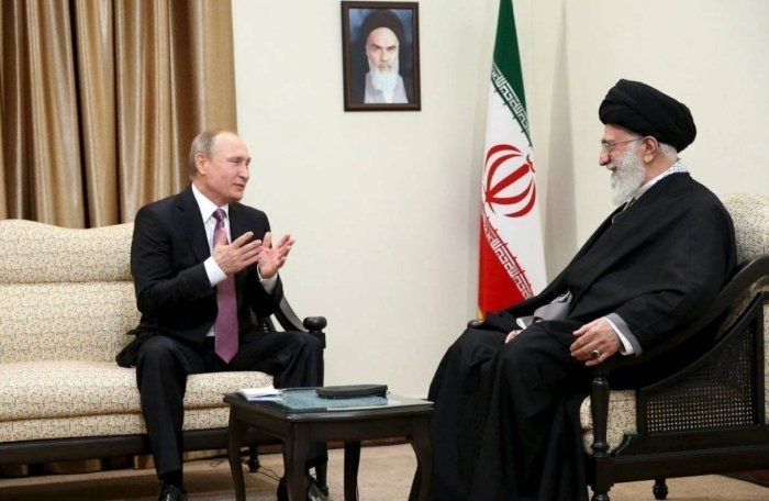 Eronda amaldagi rejimning qulashi Putinga jiddiy ta’sir ko‘rsatmaydi