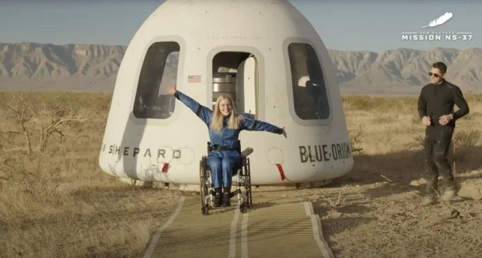 Nogironlar aravachasidagi inson ilk bor koinotga chiqdi