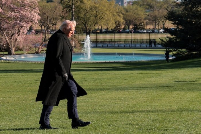 Трамп режалари ҳақида 15 дақиқа олдин ким билган?