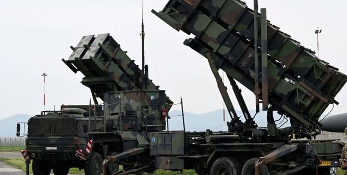 АҚШ Эрон билан уруш туфайли Европага қурол етказиб беришни кечиктирмоқда