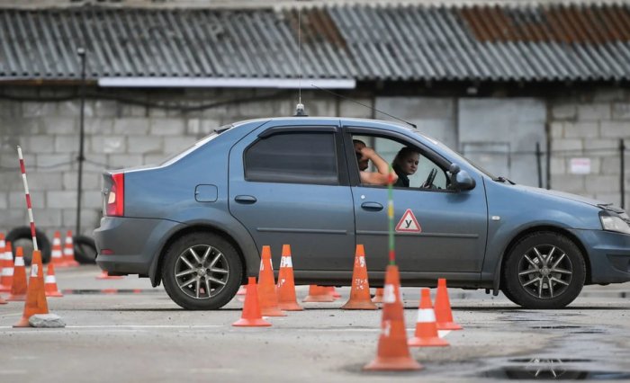Қирғизистонда хусусий автомактаблар ёпилади