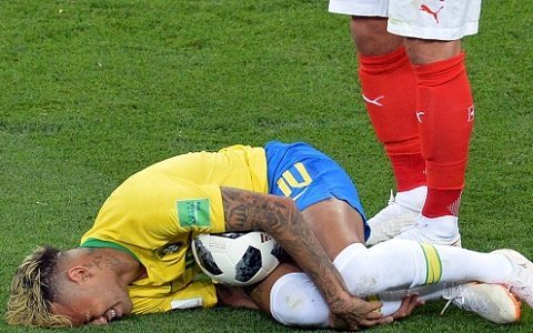 "Menga pul kerak edi": modelyer Neymar bilan mehmonxonada nima bo‘lganini gapirib berdi (video)