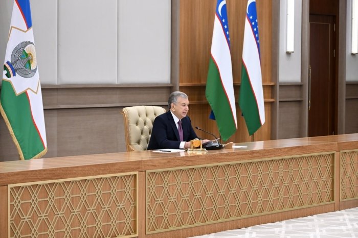 Шавкат Мирзиёев: "Афсуски, ҳар тўртинчи аварияда 1 киши ёки кунига ўртача 6 киши вафот этаётгани барчани қаттиқ ташвишга солиши керак"