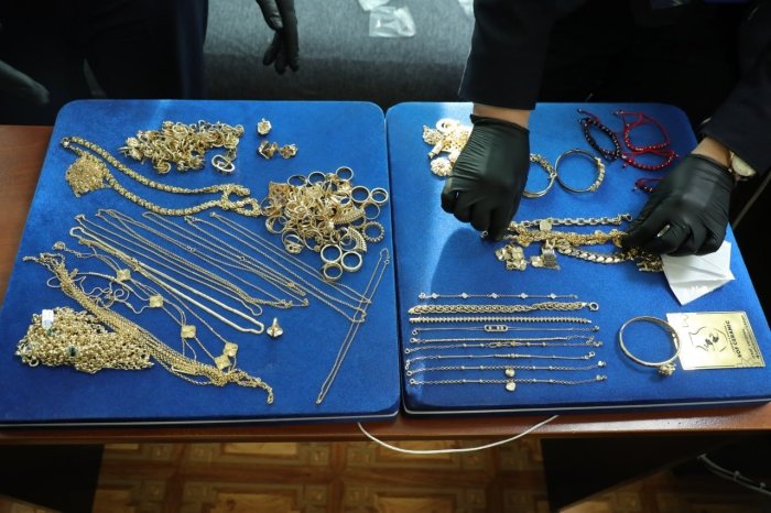 Samarqandda 511,7 million so‘mlik noqonuniy zargarlik buyumlari ushlab qolindi