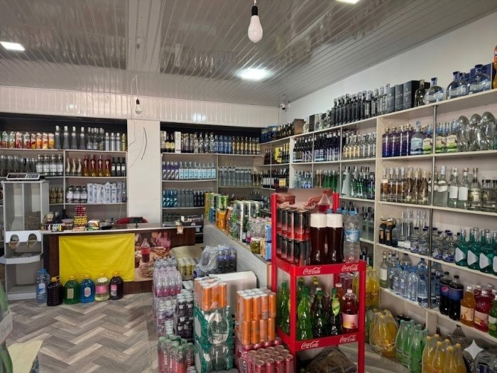 Aksiz markasiz va qalbaki aksiz markali alkogol va tamaki mahsulotlarning savdosi fosh etildi