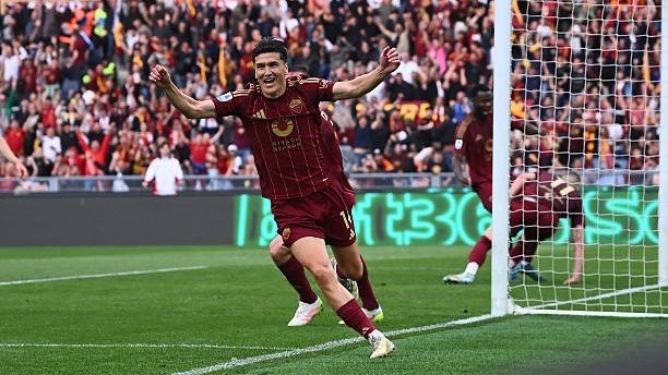 Shomurodov "Roma" yoki "Jenoa" o‘rtasida tanlov qildi