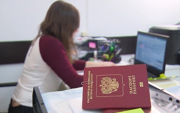 Slovakiya rossiyalik sayyohlarga Shengen vizalarini berishni vaqtincha to‘xtatdi