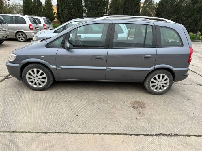 “Shevrolet Optra” ва 8 та “Opel” вақтинча сақловга олинди
