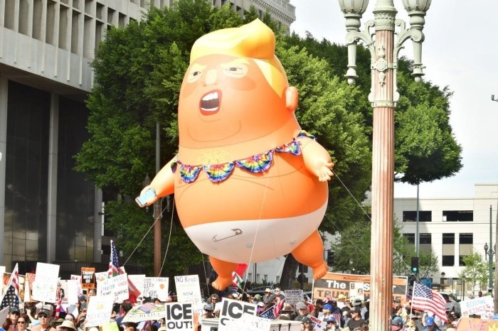 АҚШда Трамп маъмуриятига қарши норозилик намойишларига 8 миллион киши чиқди