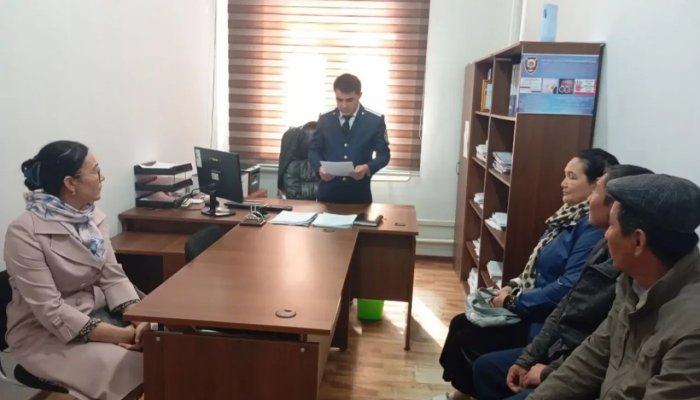 Қорақолпоғистонда ишчиларнинг бузилган ҳуқуқлари тикланди