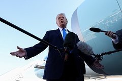 Трамп мукофот эвазига Эрон билан уруш тугаш санасини белгилади 