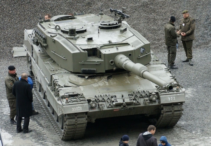 Украина Германия ва Даниядан 10 та танк қабул қилиб олди