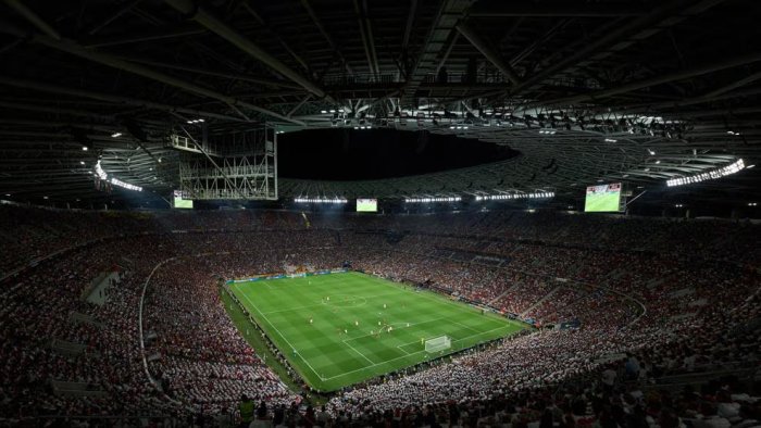 УЕФА 2026 ва 2027 йилги Еврокубоклар финали ўтказиладиган стадионлар номини эълон қилди