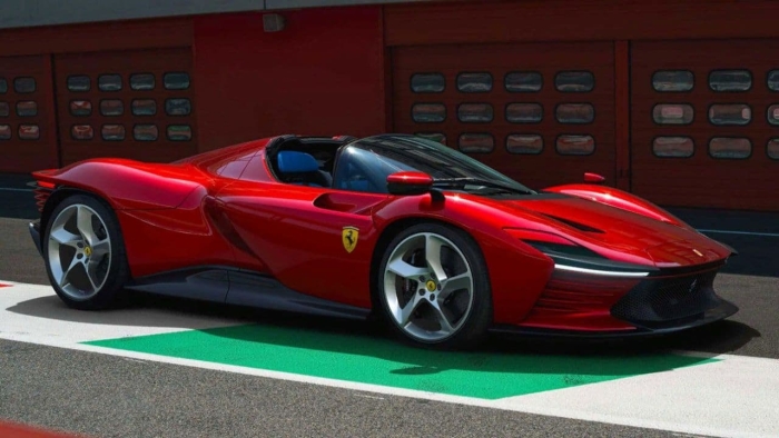 Ferrari yangi Daytona SP3 sportkarini taqdim etdi