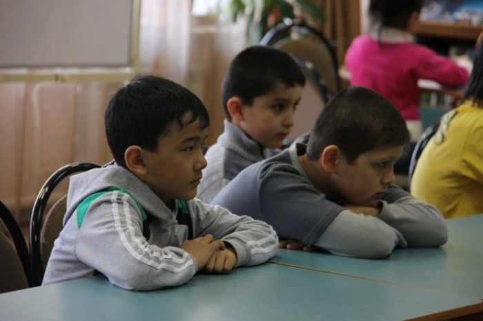 Rossiyada voyaga yetmagan migrantlarning mamlakatga kirishi cheklanadi