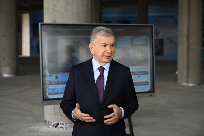 Prezident Namangan aeroportidagi bunyodkorlikni ko‘zdan kechirdi