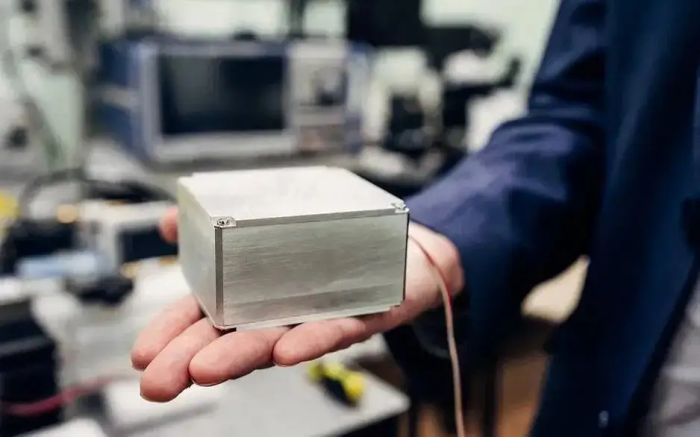 Ixcham magnitli kompyuter yaratildi