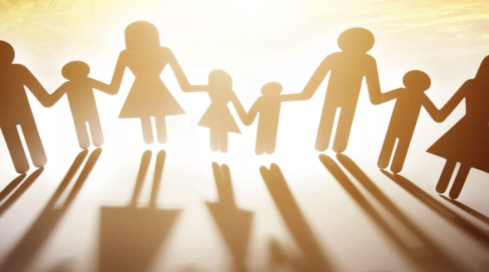 Katta kokrakli sargish bilan porno tomosha qiling Juda foydali jinsiy aloqa pozitsiyasi