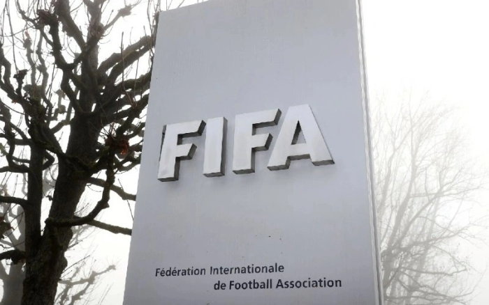 FIFА зўравонликда айбланган ҳакам билан ишлашдан бош тортди