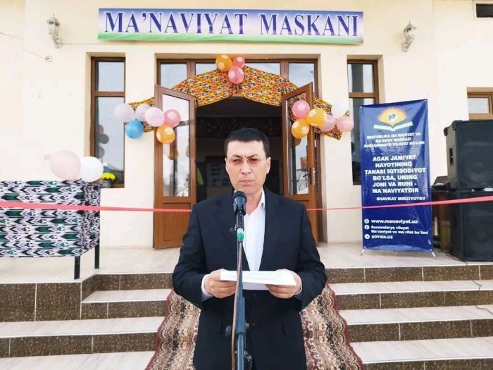 Сурхондарёда ўқитувчилардан пул йиғиш бўйича топшириқ берган ҳоким ўринбосари ишдан олинди