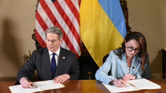 АҚШ Украина ресурсларидан фойда олиш учун кўп йиллар керак бўлиши мумкин АҚШ Украина ресурсларидан фойда олиш учун кўп йиллар керак бўлиши мумкин