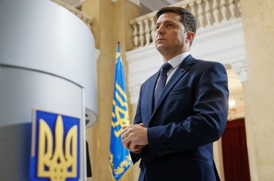 Ukrainaning yangi prezidenti dastlabki bir oyda nimalar qilishga ulgurdi?