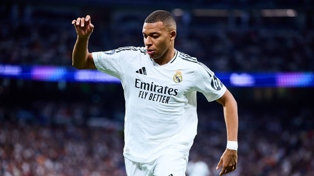 "Barselona" direktori Mbappe haqida: "U "Real"da muvozanatni buzdi"