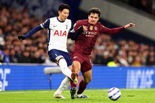 Келажакдаги янги ван Дейк! Россиялик мураббийнинг Ҳусанов борасидаги ҳазили ҳақиқатга айланмоқда