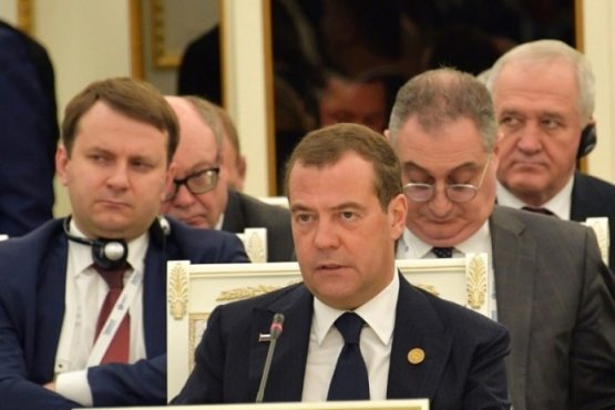 Medvedev Zelenskiyning sulh shartlari haqida: "Ultimatumlar faqat qog‘ozda chiroyli eshitiladi"