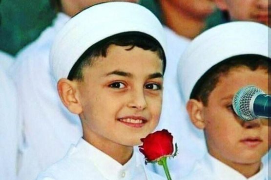 Halatdagi katta dumbalarning porno suratlari Yosh eshakda jinsiy aloqani tomosha qiling