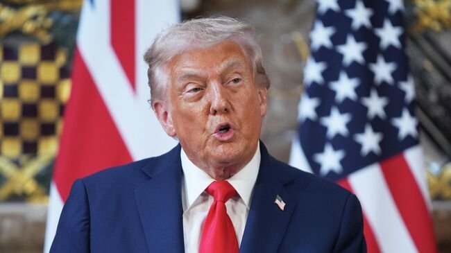  Трамп АҚШ қўшинларини Афғонистонга қайтармоқчилигини айтди