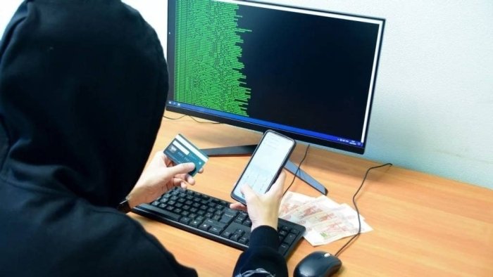 Bank kartalaridan o‘g‘irlangan pullar bo‘yicha yangi qoida: zarar banklar zimmasida bo‘lishi mumkin