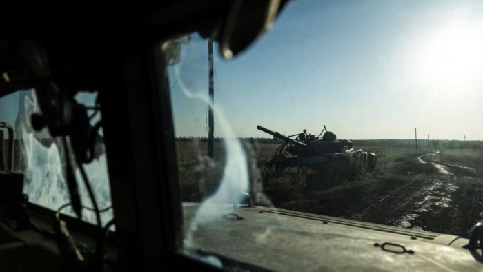 Rossiya armiyasi Donesk viloyatida hujumni rivojlantirmoqda