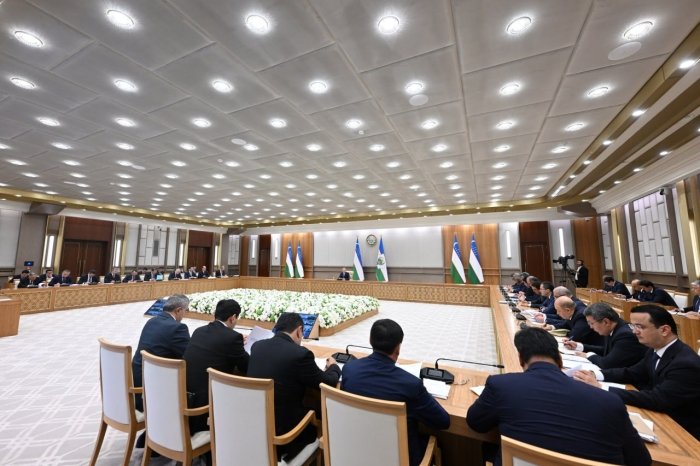 Шавкат Мирзиёев: "Аномал иссиқ" ва "аномал совуқ" деган тушунчалар одатий ҳолга айланиб улгурди"