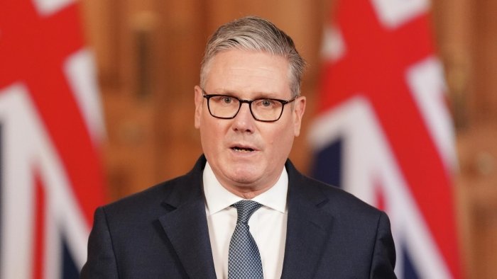 Нега Стармер Эронга зарбаларда ёрдам беришни истамади?