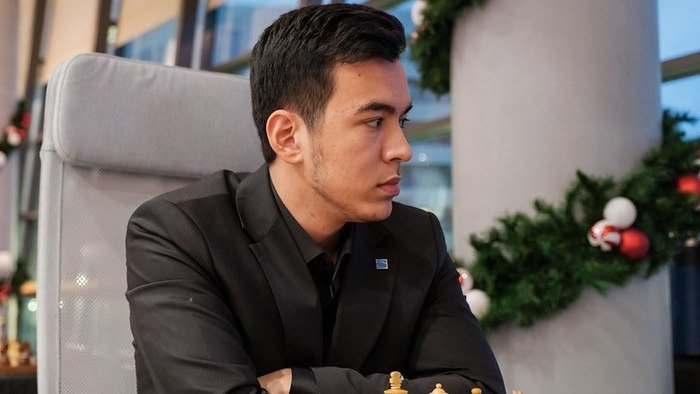«London Chess Classic». Нодирбек Абдусатторов кетма-кет 3 та ғалабадан кейин якка пешқадамга айланди