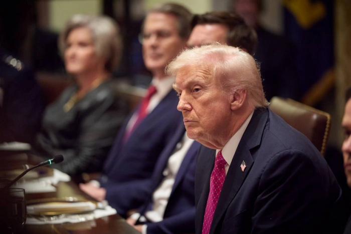 Трамп: "Франция АҚШга Хитойдан яхшироқ муносабатда эмас"