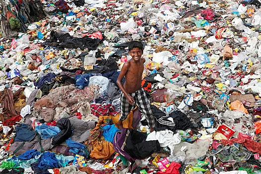 Rus porno bobo va nabira Pantomima bilan jinsiy aloqa